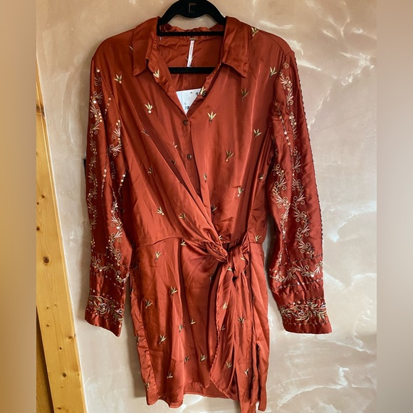 Breakdown Mini Wrap Dress - Picture 3 of 12